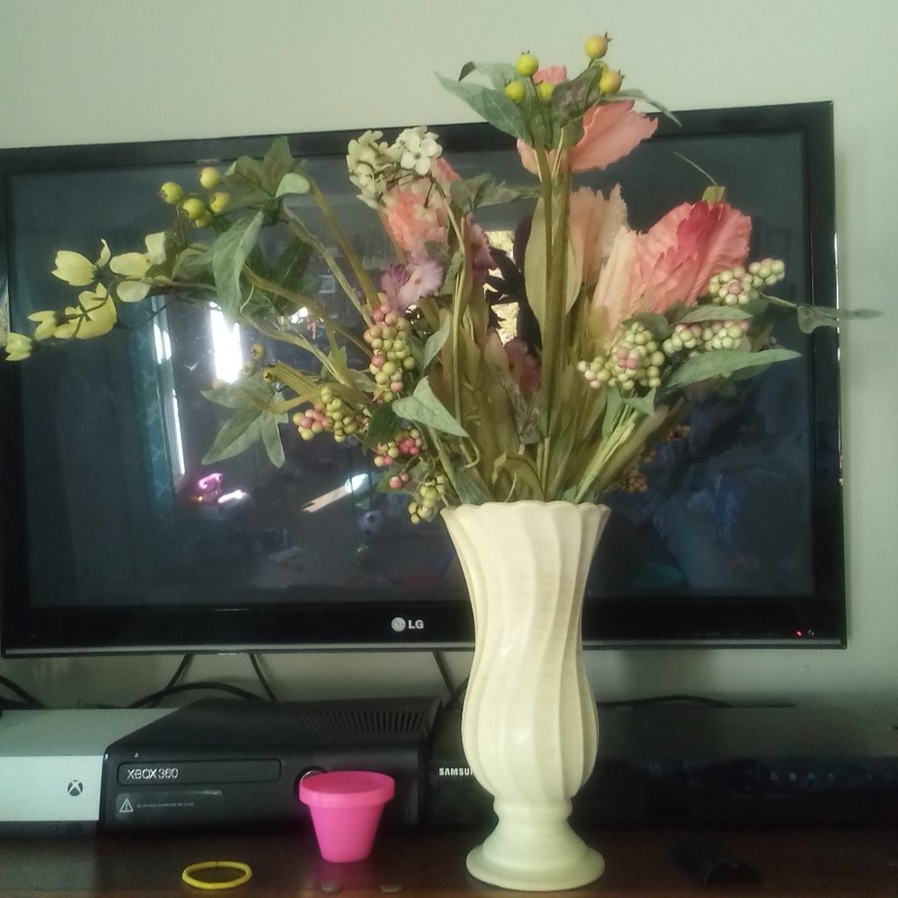 👵EUC Haeger VINTAGE FLOWER ARRANGEMENT